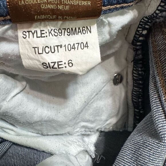 Kut From The Kloth Catherine Boyfriend Shorts Women's size 6 - Picture 6 of 6